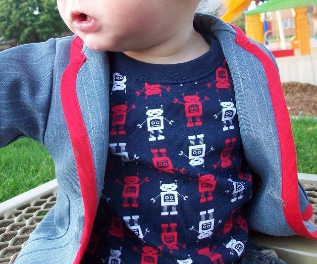 FREE PATTERN: Little Boy Suit Jacket