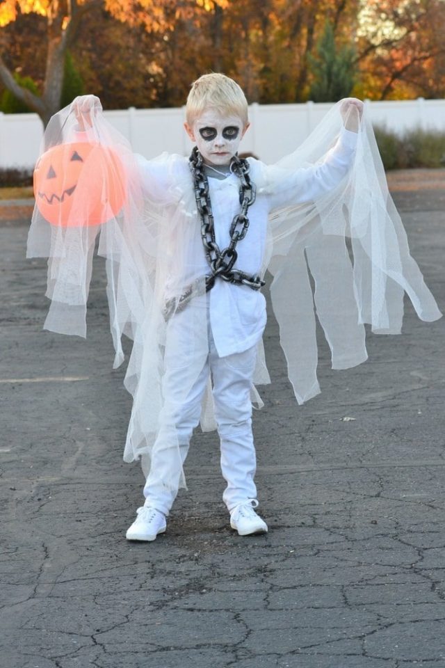 easy diy ghost costume