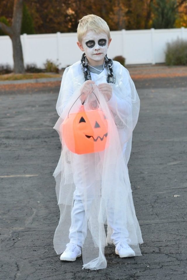 DIY Ghost Costume • Heather Handmade