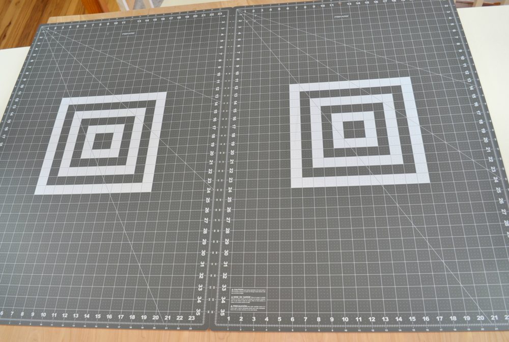 DIY Portable Tabletop Cutting Mat // heatherhandmade.com