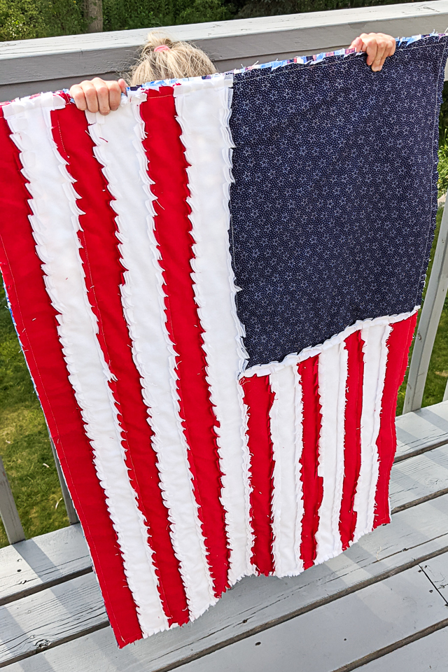 How to Make a Flag Rag Quilt