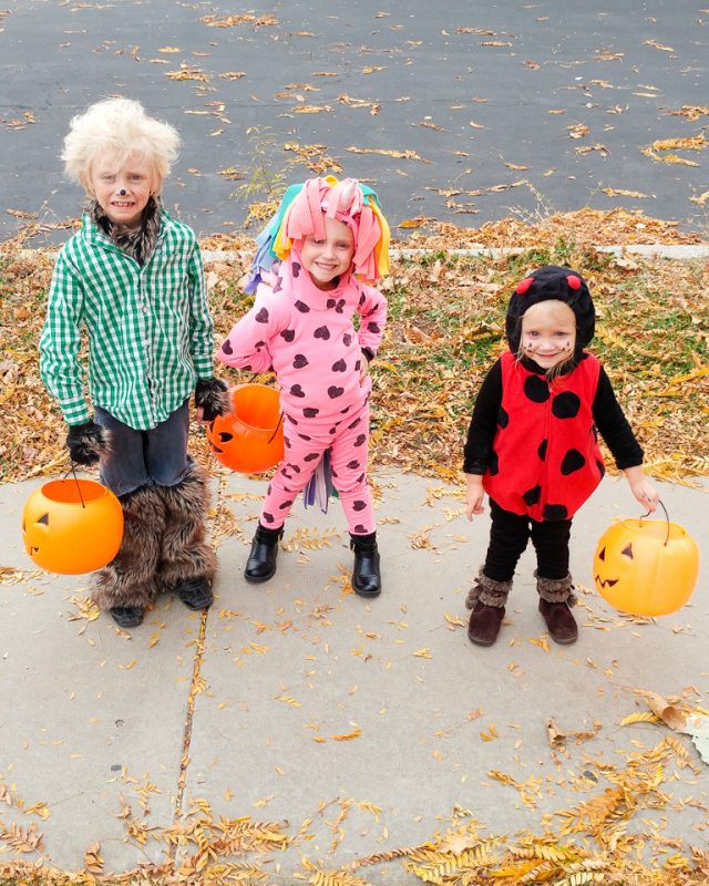 kid halloween costumes