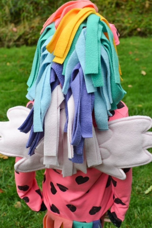 How to Make a Rainbow Unicorn Costume // heatherhandmade.com