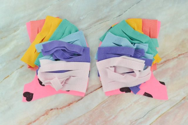 How to Make a Rainbow Unicorn Costume // heatherhandmade.com