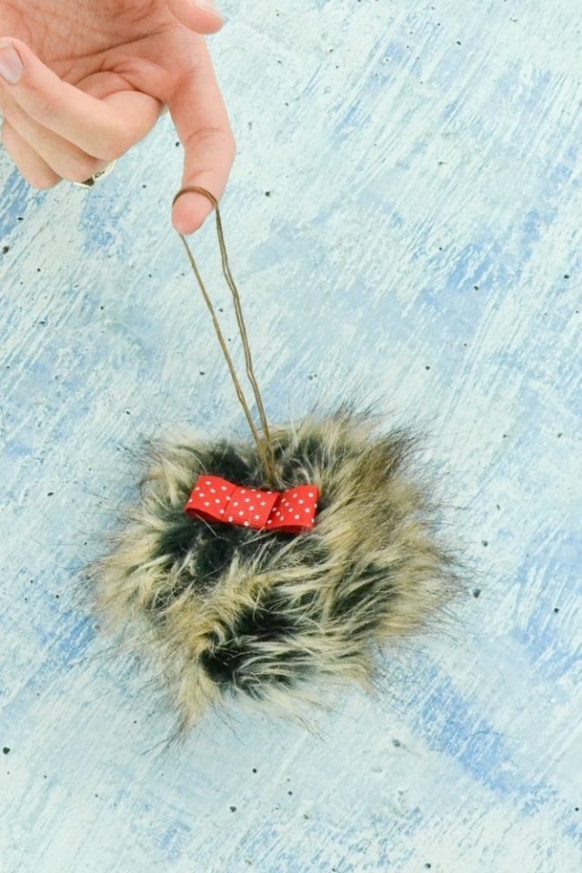 DIY Dog Ornament Tutorial // heatherhandmade.com