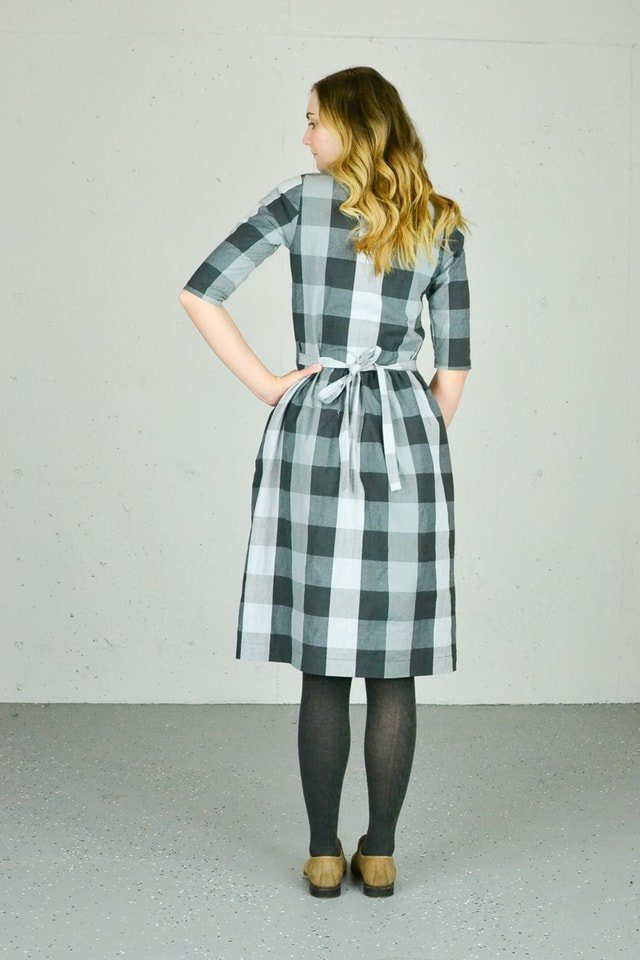 How to Use Quilting Cotton for Clothing // heatherhandmade.com
