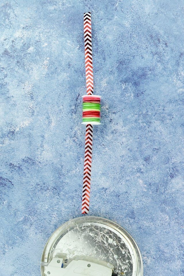 DIY Christmas Ornament for a Sewist // heatherhandmade.com