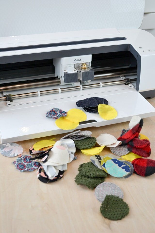 How Does the Cricut Maker Cut Fabric? heatherhandmade.com