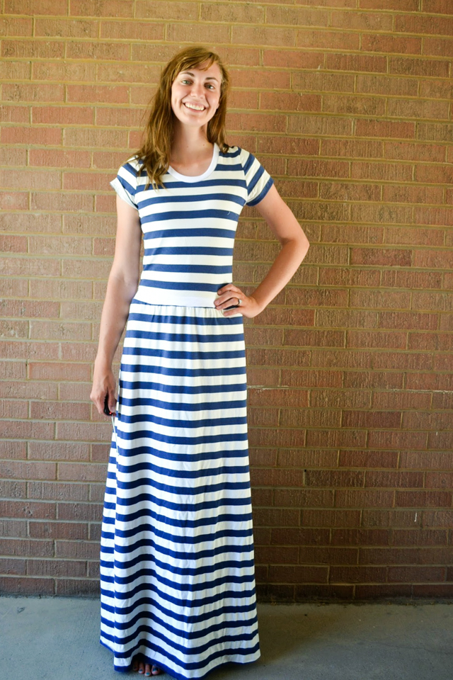 34 Maxi Dress Sewing Patterns (8 FREE!)