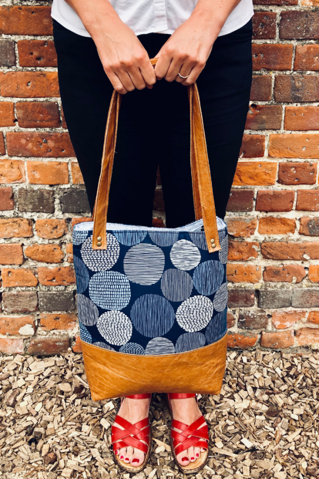 diy tote bag with tablet pocket