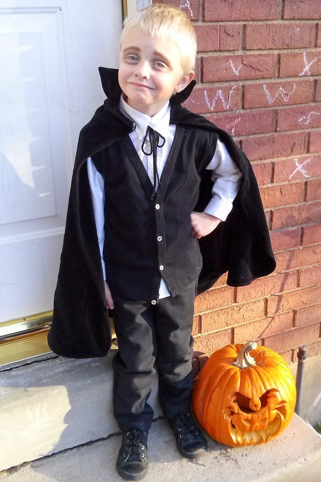 DIY Flash Costume Free Kids Costume Tutorial