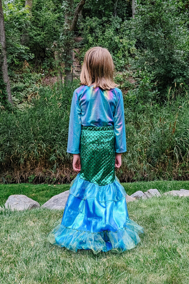 make mermaid skirt costume
