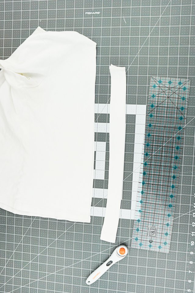 fold and cut t-shirt