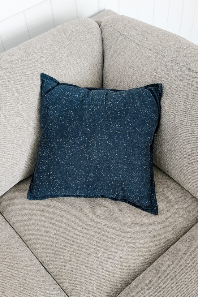 How to Make an Envelope Pillow Cover