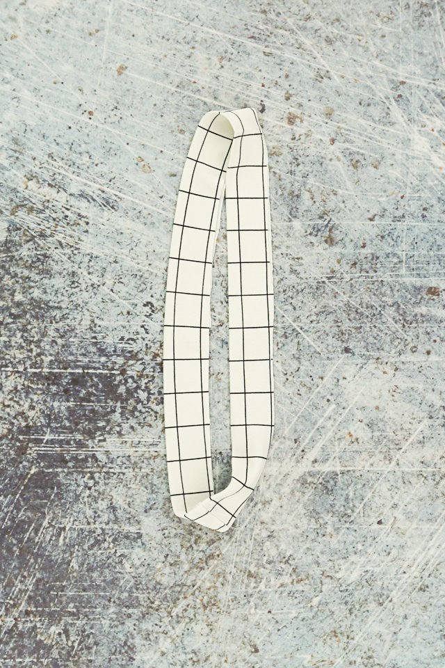 press neckband in half