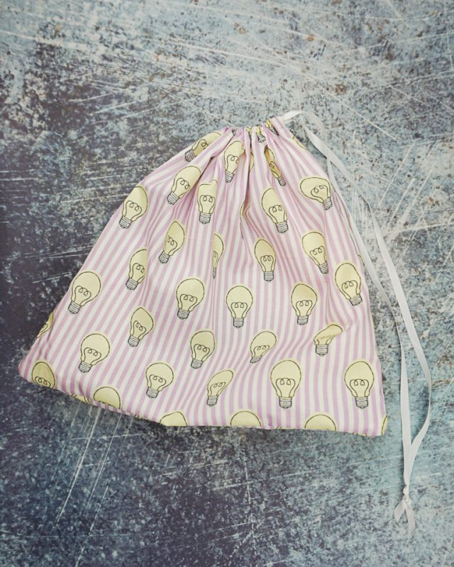 how to sew a drawstring bag