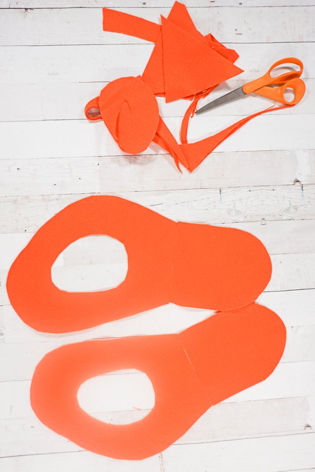 cut out orange felt scissor pieces