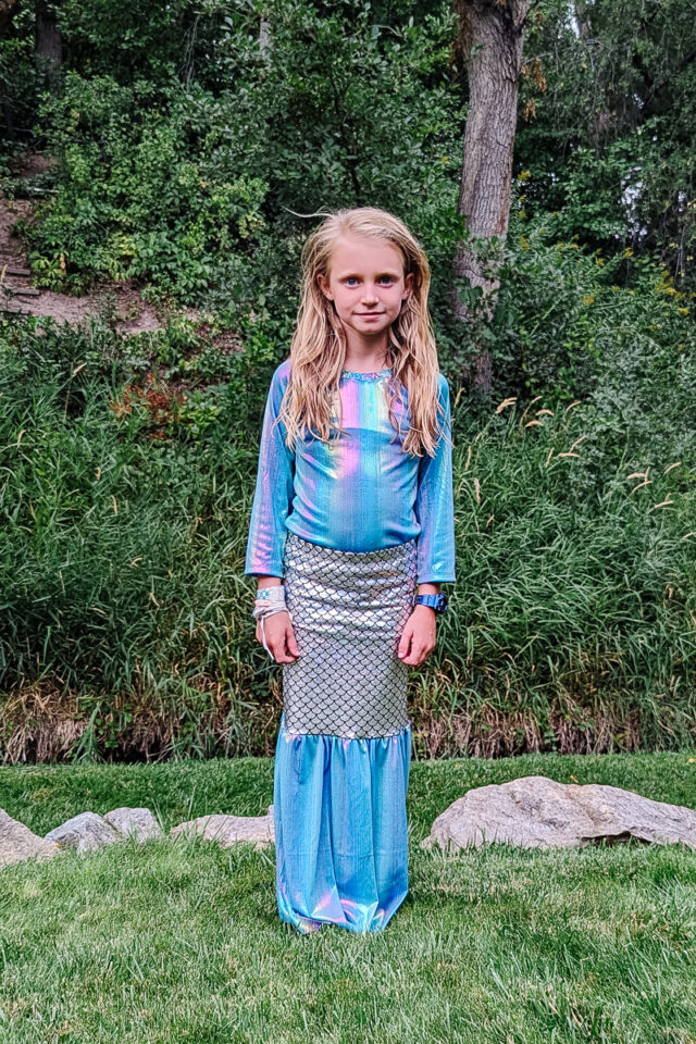 make a mermaid skirt costume