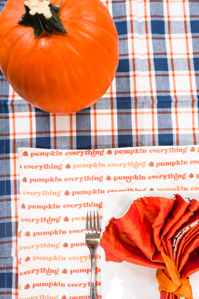 make fall placemat