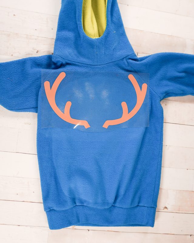 apply antlers to sweatshirt