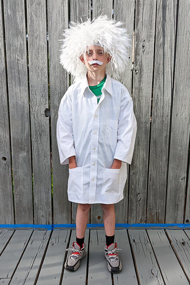 DIY Lab Coat for Kids from a Men's Shirt