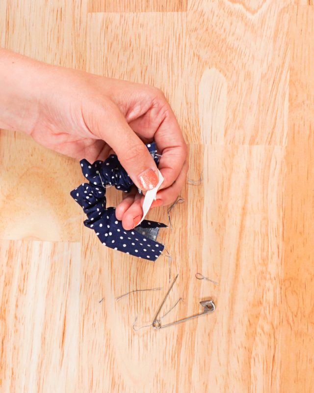 insert elastic, overlap and sew