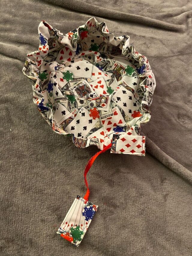 circle drawstring bag