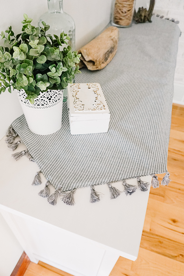 How to Sew a Table Runner