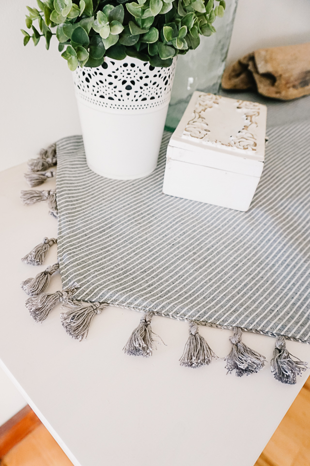 How to Sew a Table Runner