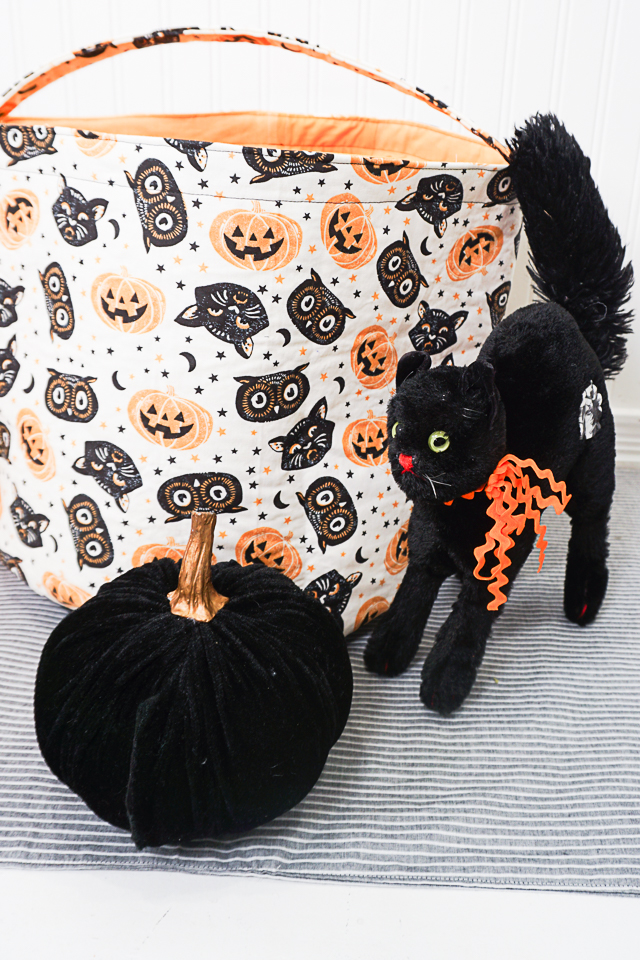 DIY Halloween Fabric Bucket + Free Pattern