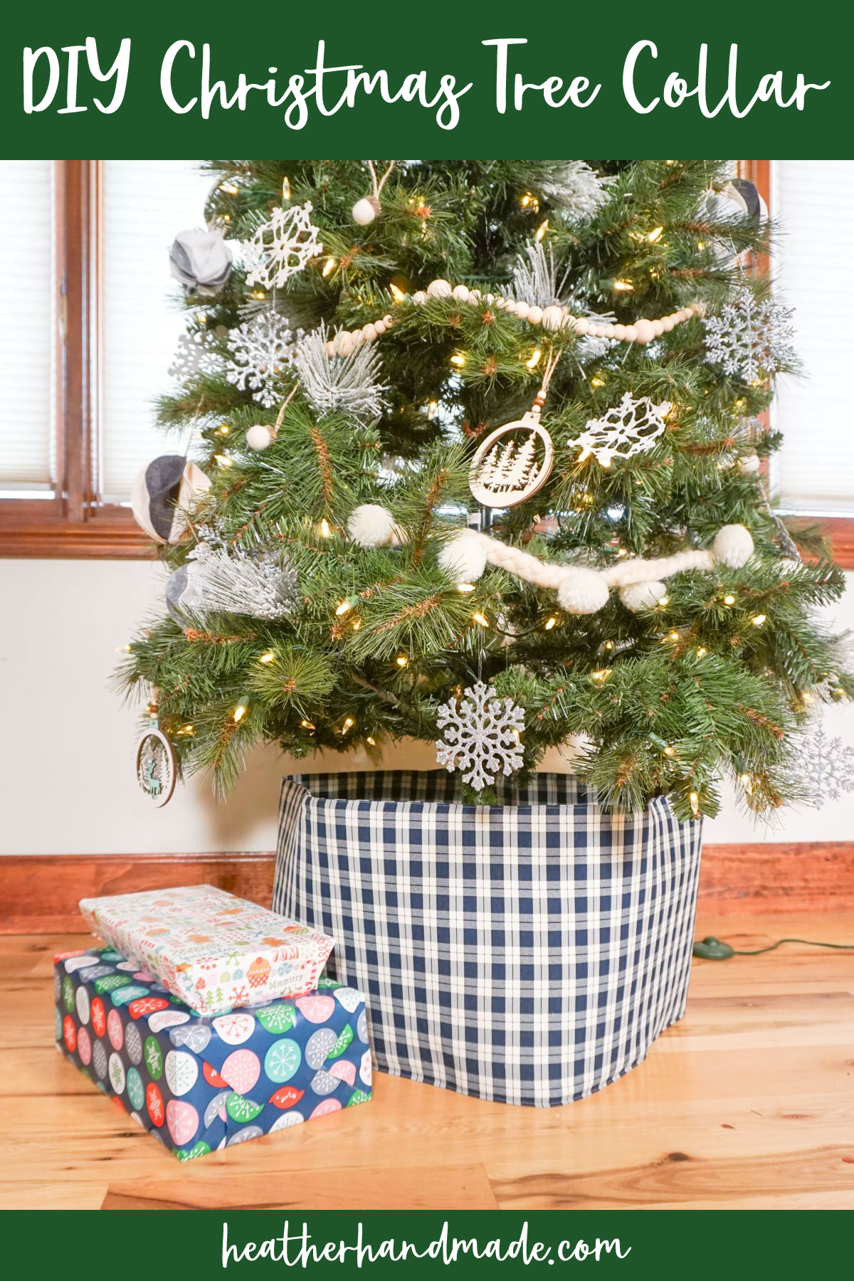 DIY christmas tree collar