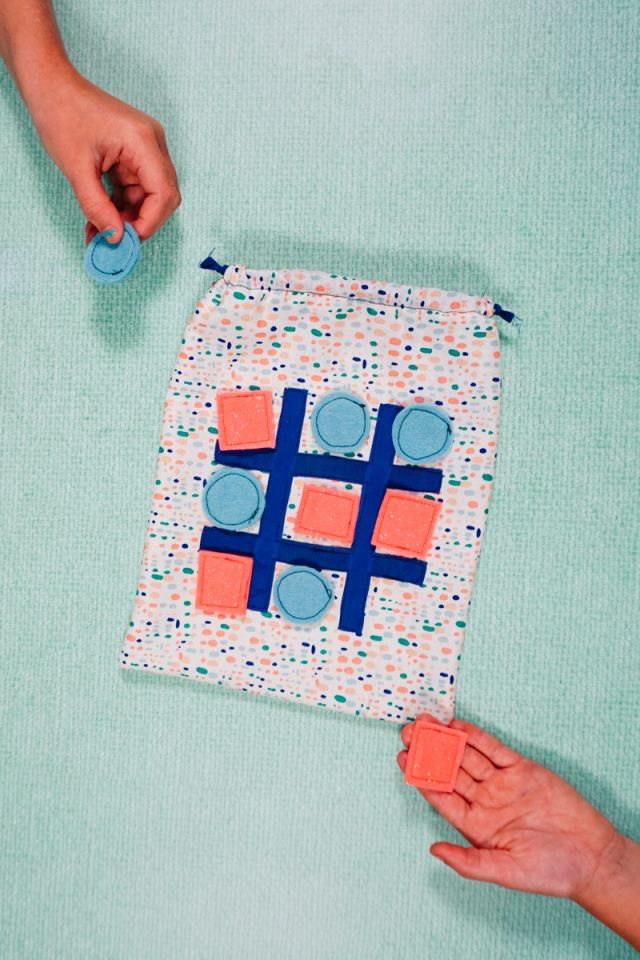 DIY Tic Tac Toe Travel Game