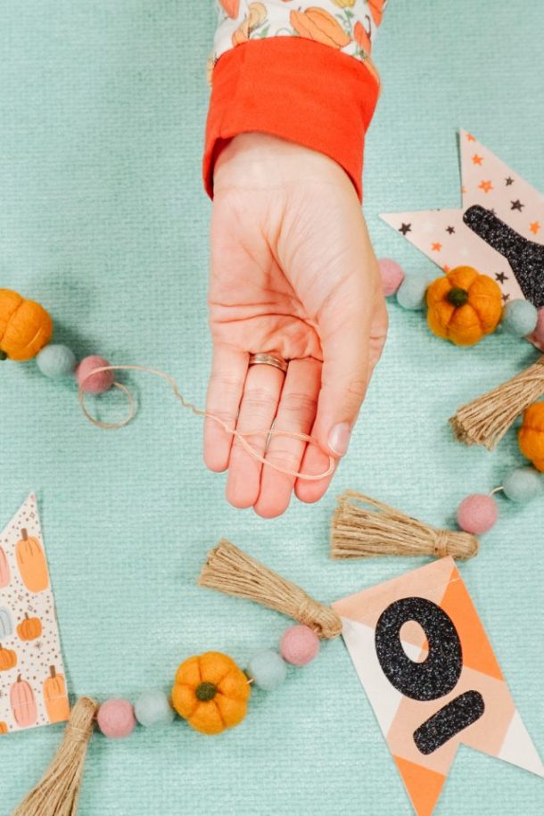 DIY Cute and SPOOKY Halloween Banner • Heather Handmade