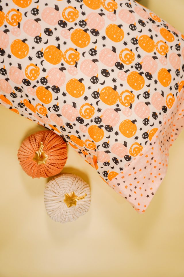 DIY Halloween Pillowcase