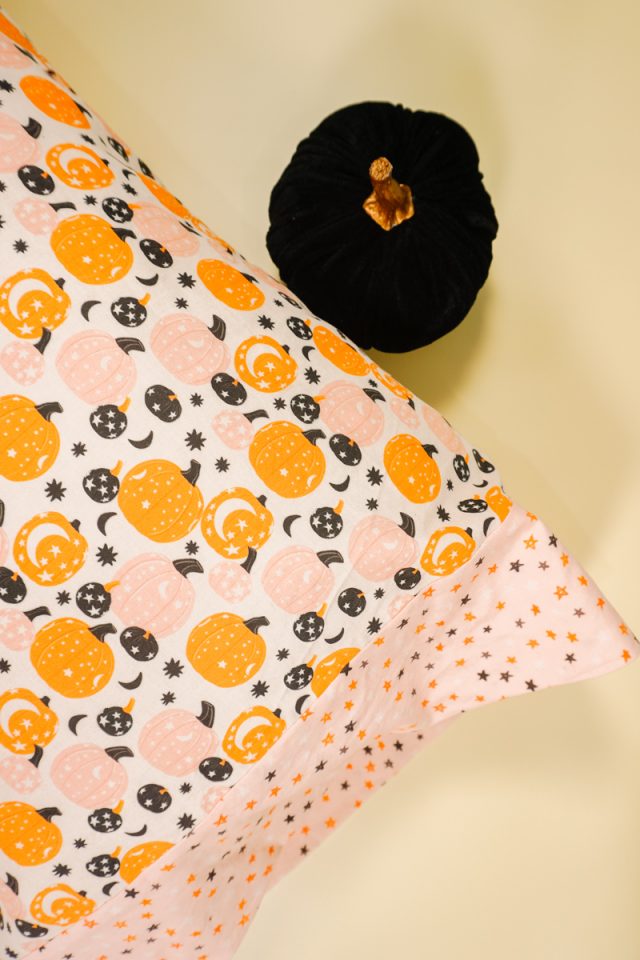 diy halloween pillowcase