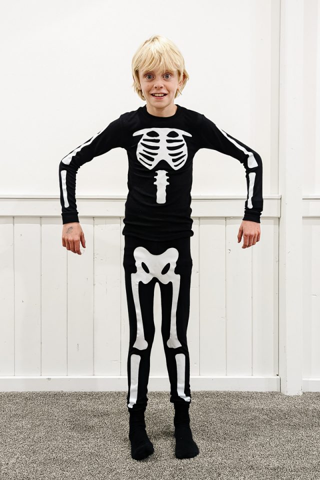 Easy DIY Skeleton Costume