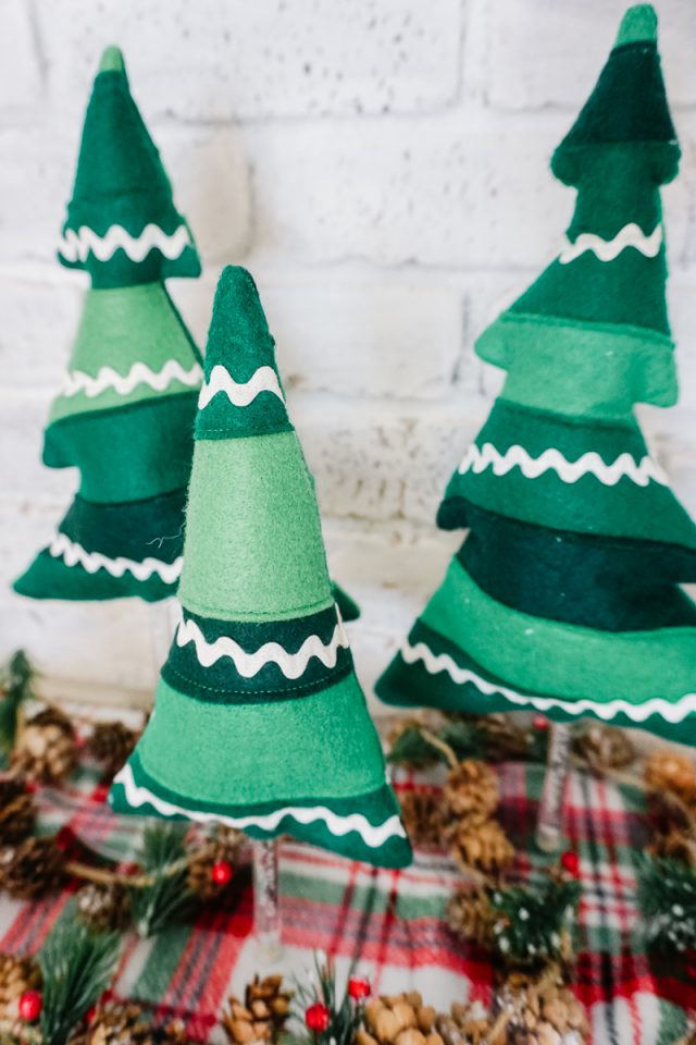 DIY Fabric Tree Decoration for Christmas