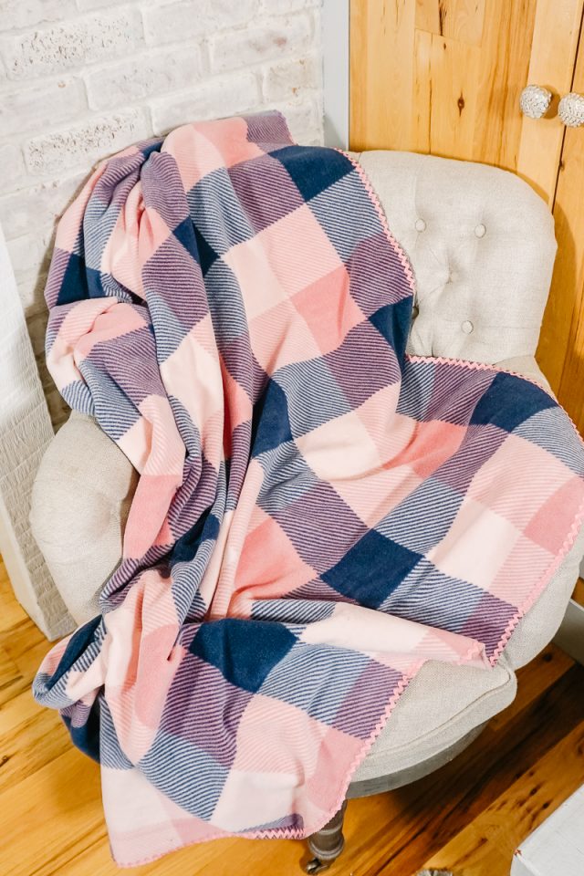 Can You Use Plush Fleece For A Tie Blanket