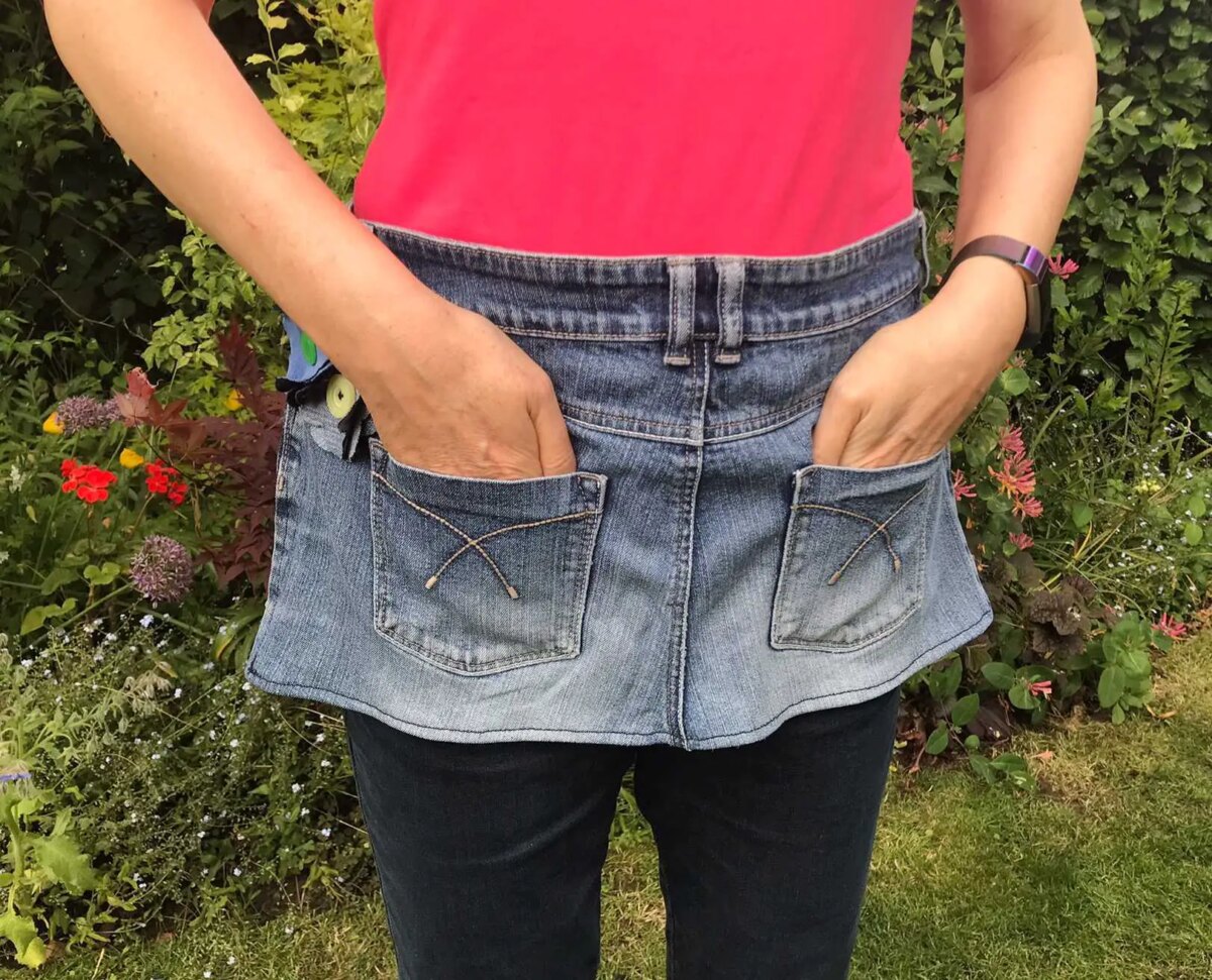 make a cute denim apron