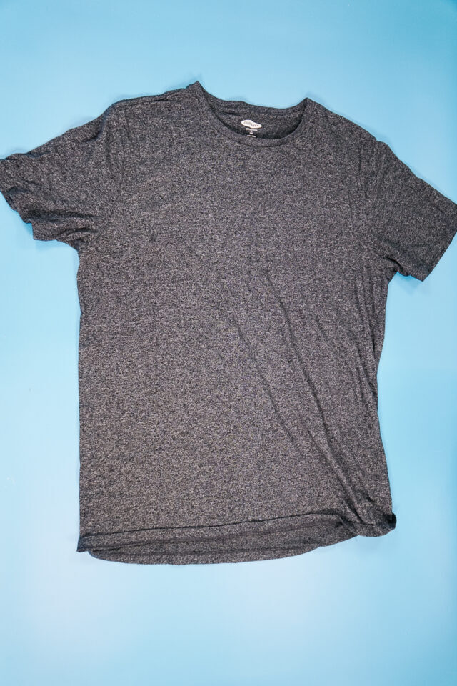 adult t-shirt to upcycle