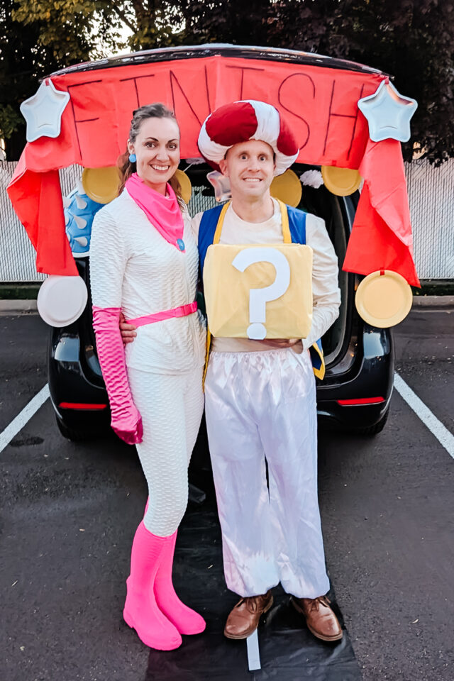 DIY princess peach and toad costume