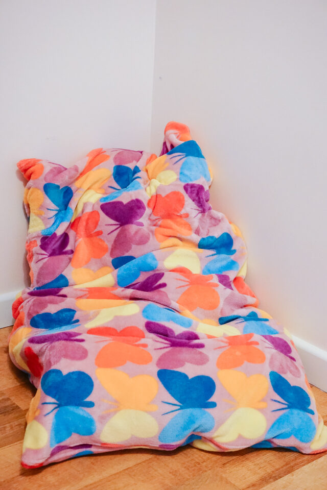 DIY Stuffie Storage: Bean Bag from a Blanket 1