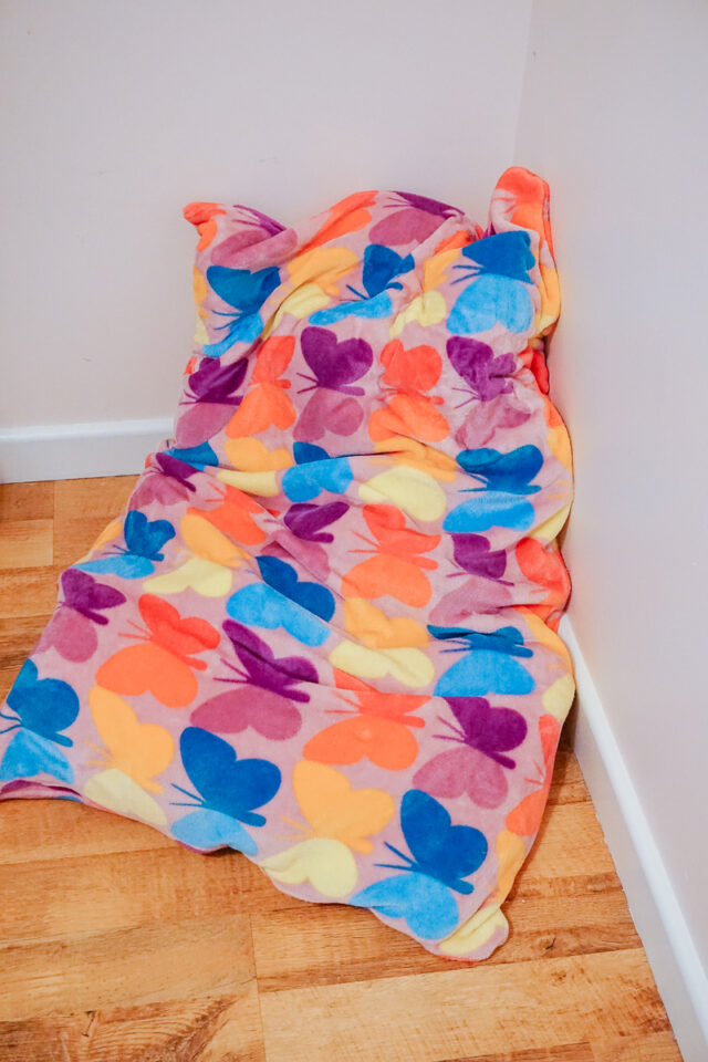 DIY Stuffie Storage: Bean Bag from a Blanket 2