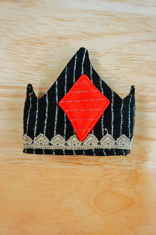 make a crown with matching fabric