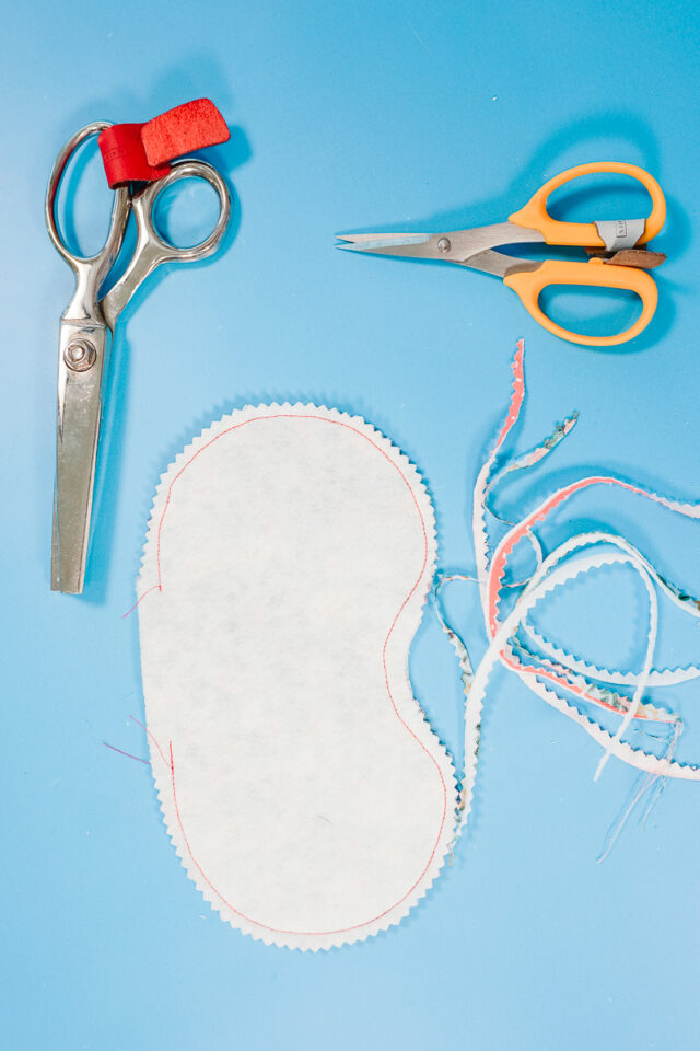 clip the inner curves and notch the outer curves