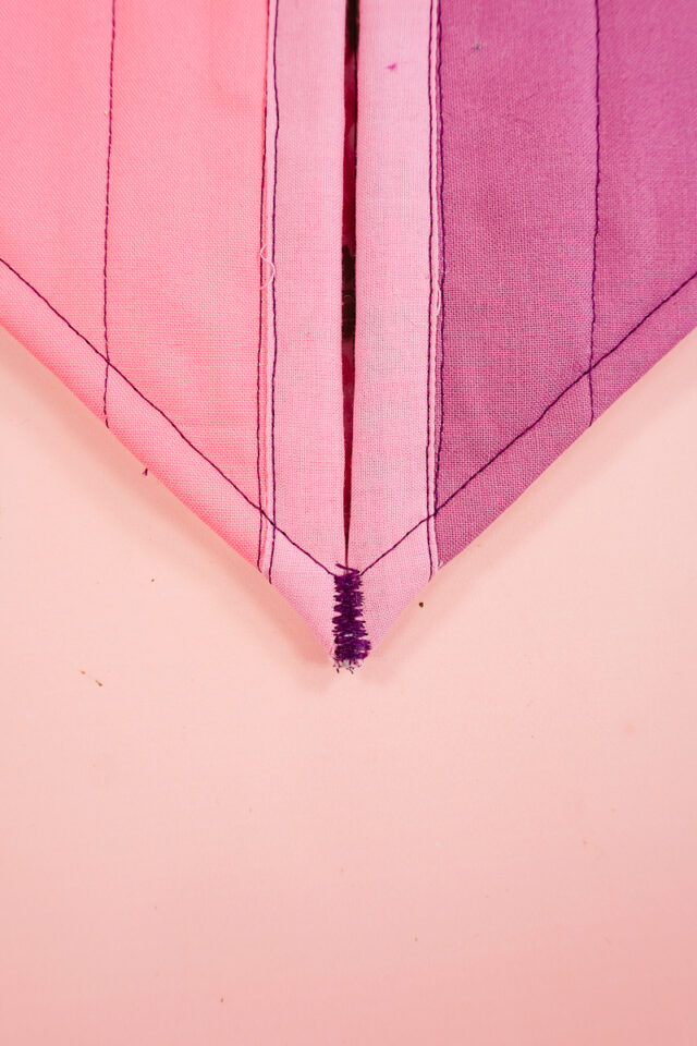 zigzag point pocket pieces together