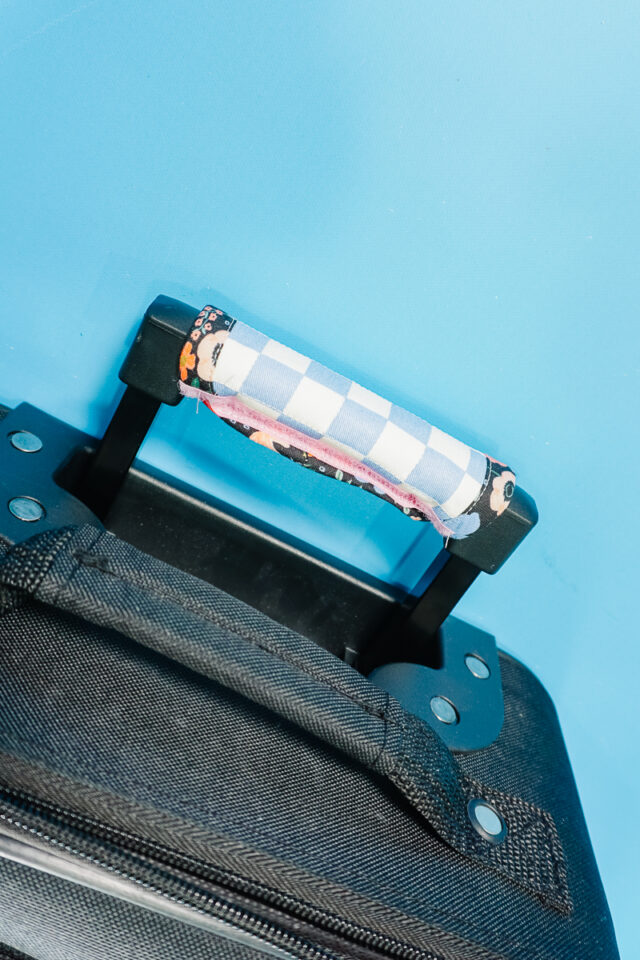 How to Sew a Luggage Handle Cover