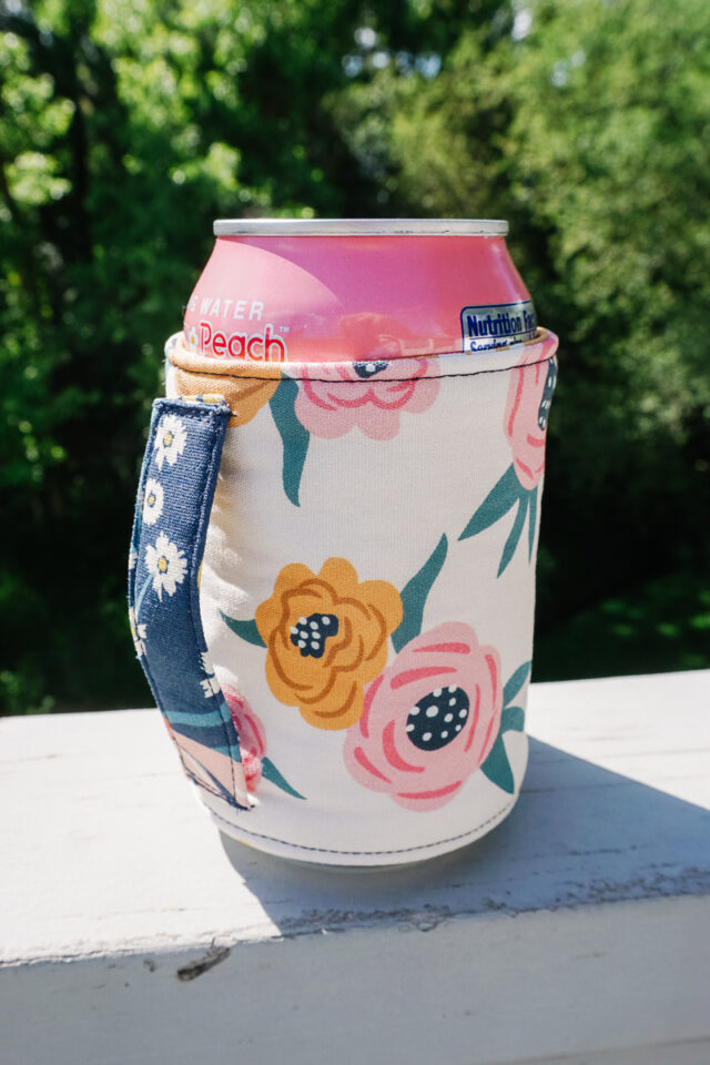 How to Sew a Soda Can Cozy to Keep Drinks Cold