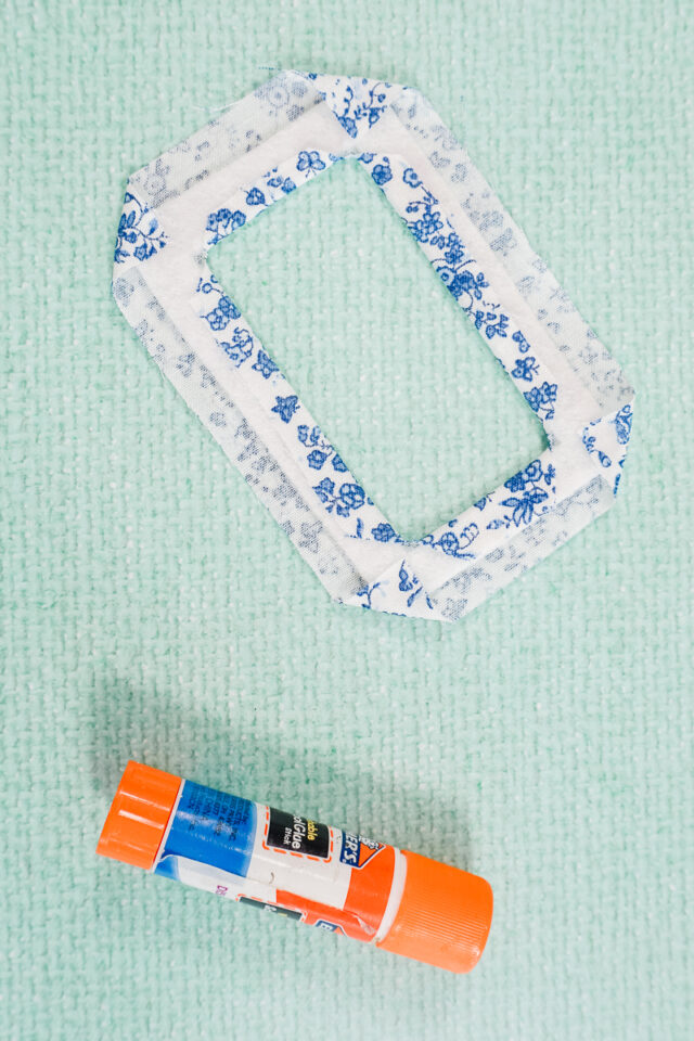 glue outer corners in