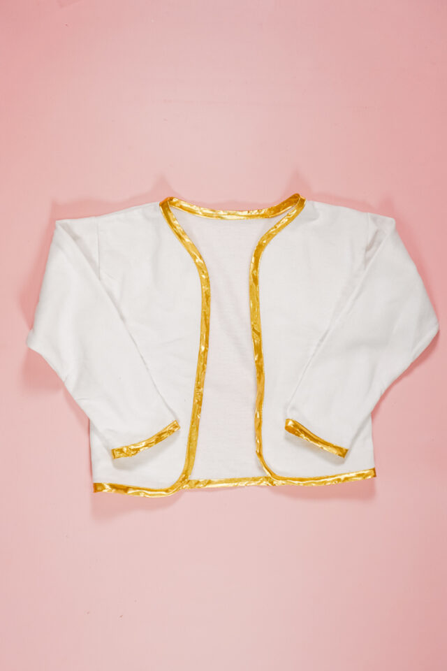 diy white jacket base huntrix costume